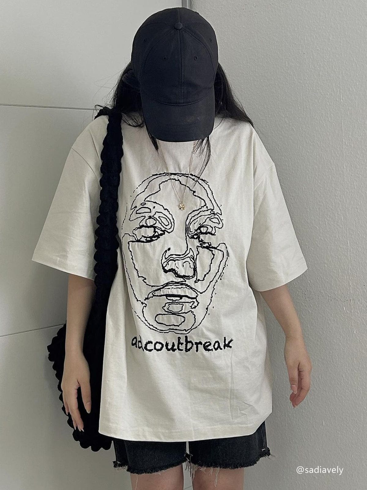 NEV Embroidery Abstract Face Tee